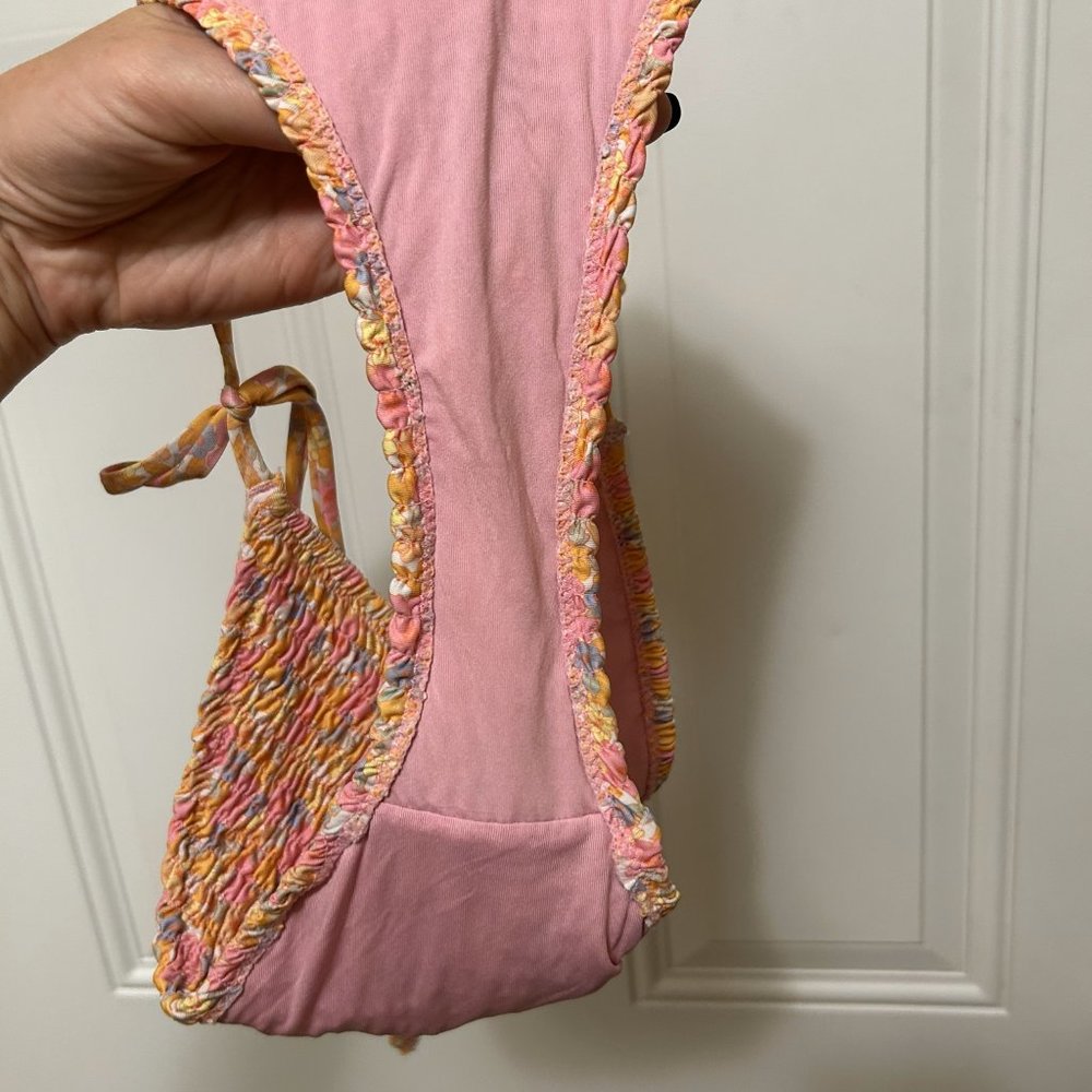 H&M String Bikini Bottom - Picture 2 of 6